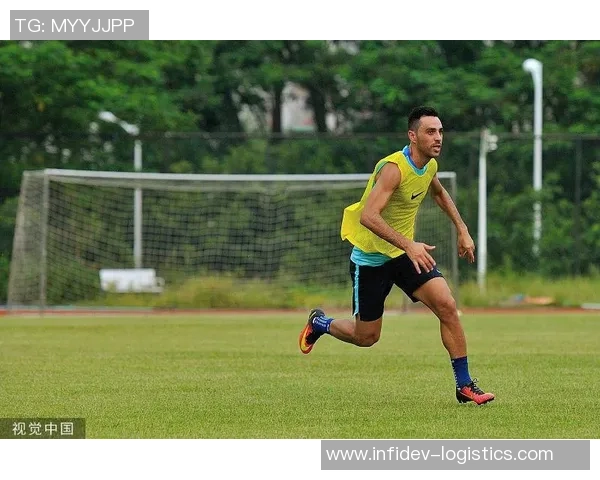 重庆羽毛球队以54分稳居杯赛积分榜首位展现强劲实力